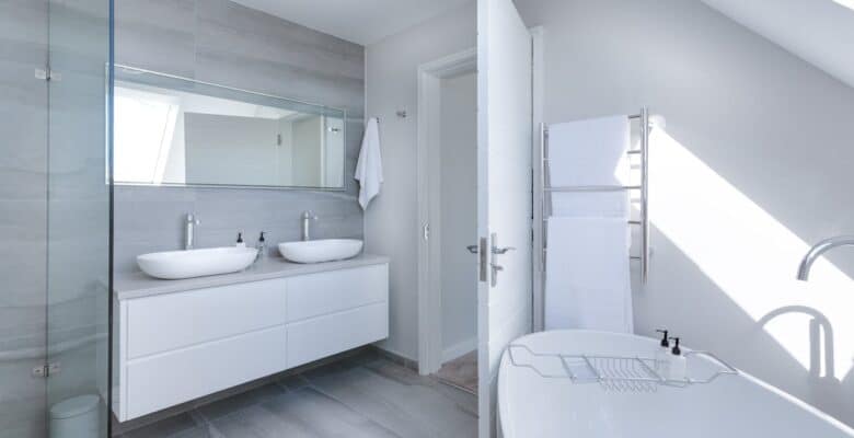 witte badkamer
